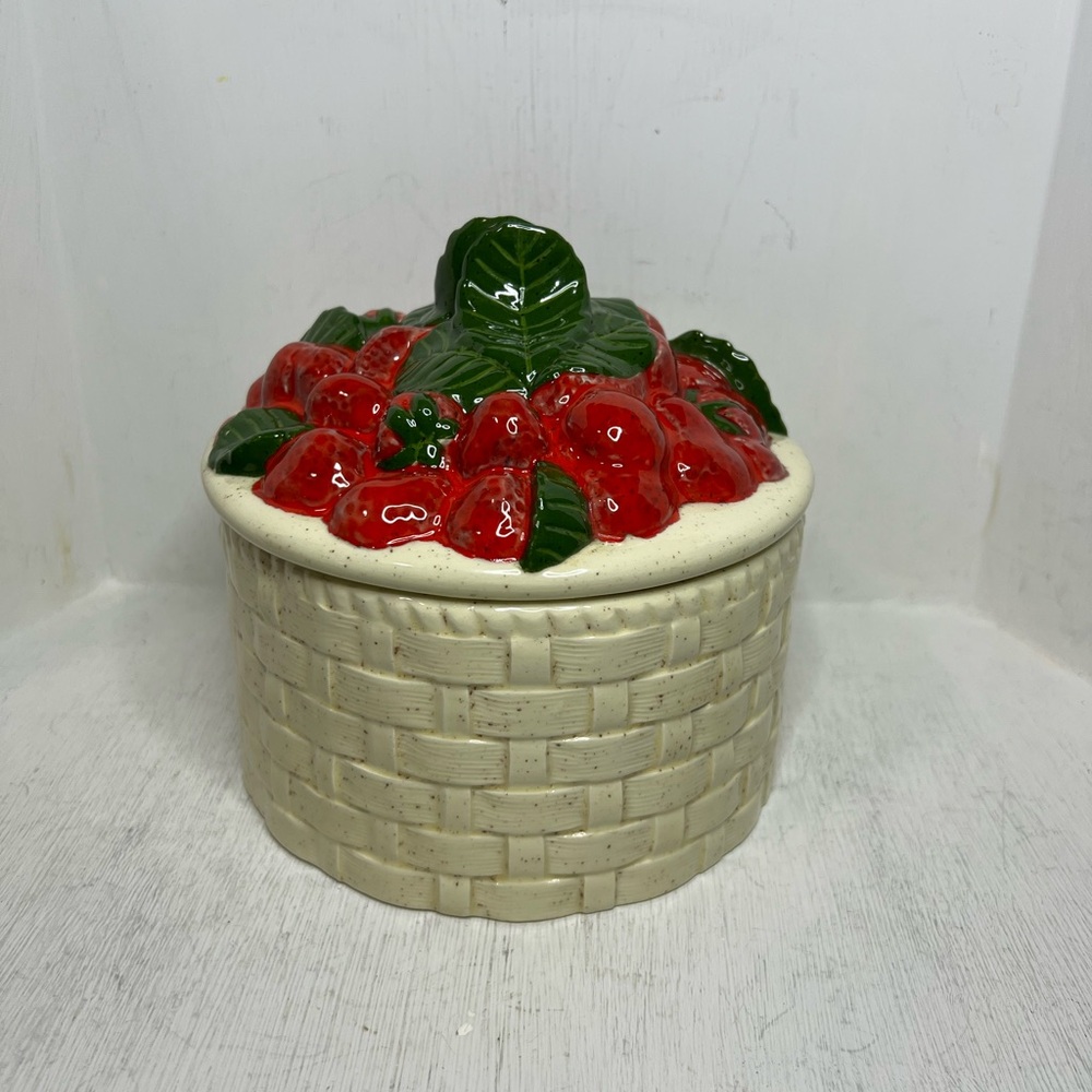 Vintage BSM 1984 Ceramic 6” Strawberry Kitchen Canister
